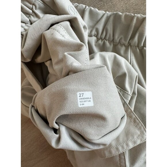 Lululemon Light Utilitech Cargo Pocket High-Rise Pant Natural Ivory Barrel 27 - Picture 9 of 9